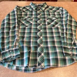Mens snap up wrangler shirt size large